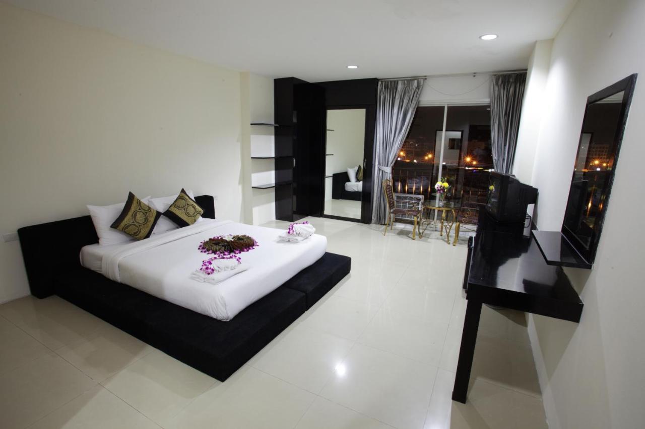 Lars-Lita Residence Patong Buitenkant foto